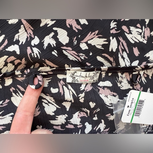 FREE PEOPLE x Initimately NWT Hang On Halter Printed Slip Dress, Black + White,L - Picture 8 of 15